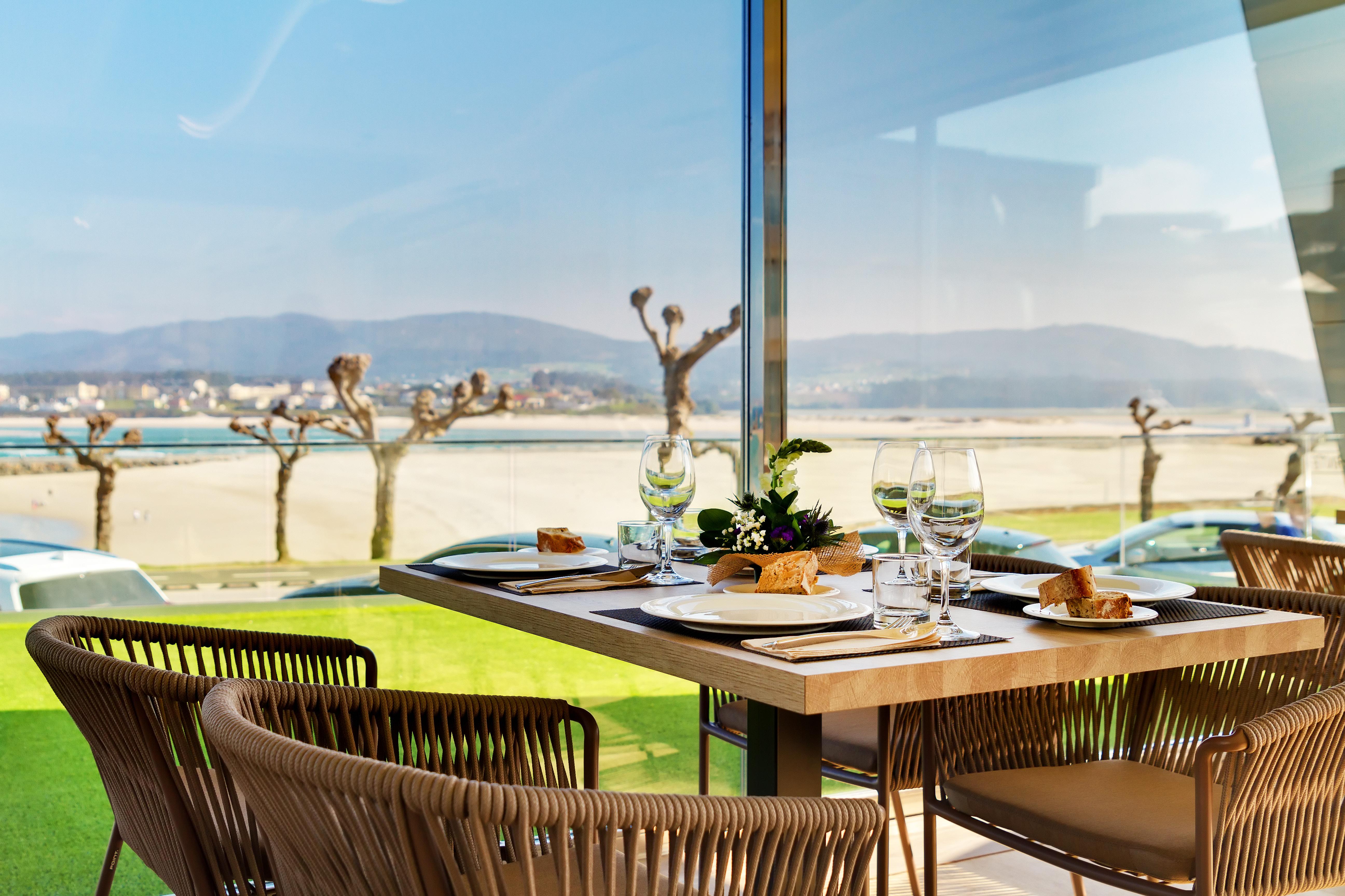 Oca Playa De Foz Hotel & Spa Exterior photo